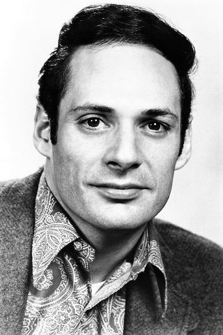 Ron Leibman, photo 2 of 3