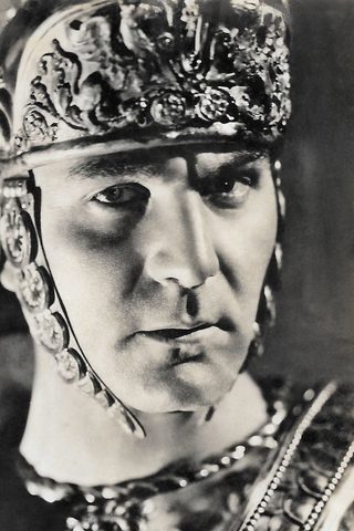 Henry Wilcoxon, photo 2 of 3