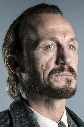 Jerome Flynn, photo 2 of 3