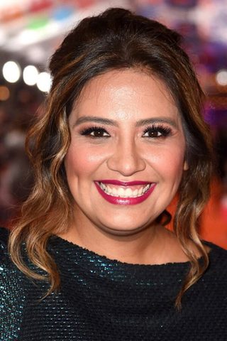 Cristela Alonzo, photo 2 of 3