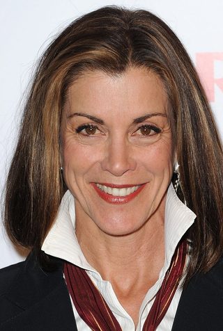 Wendie Malick, photo 2 of 3