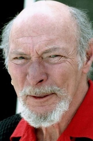Lee Van Cleef, photo 2 of 3
