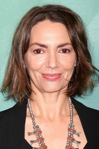 Joanne Whalley, photo 1 of 3