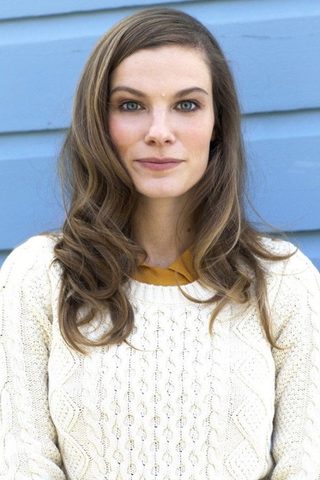 Lindsay Burdge, photo 1 of 3
