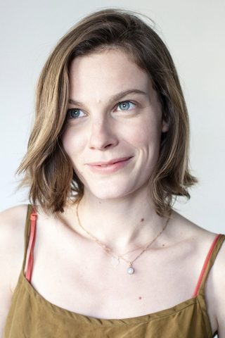 Lindsay Burdge, photo 2 of 3