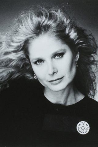 Deborah Raffin, photo 3 of 3