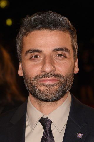 Oscar Isaac, photo 1 of 3