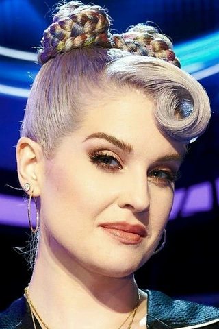 Kelly Osbourne, photo 1 of 3