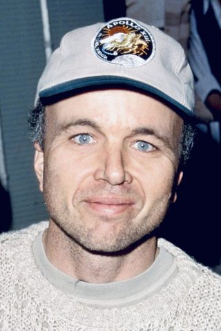 Clint Howard, photo 1 of 3