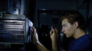 Voyagers still 7