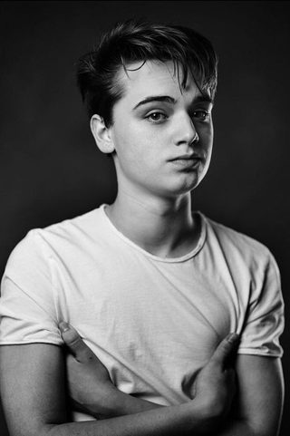 Dean-Charles Chapman, photo 2 of 3
