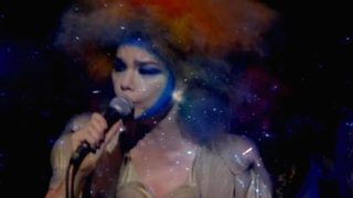 Björk: Biophilia Live still 2