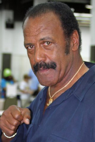 Fred Williamson, photo 1 of 3