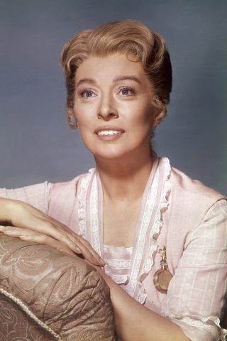 Greer Garson, photo 1 of 3