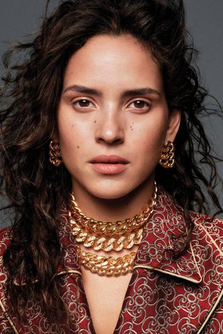 Adria Arjona, photo 1 of 3