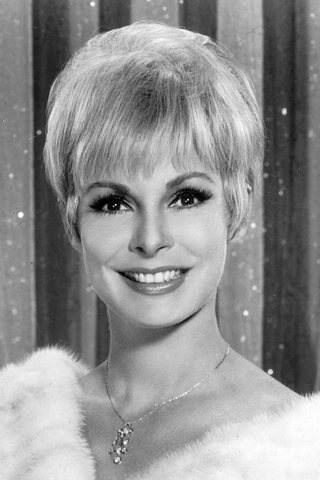 Janet Leigh, photo 2 of 3