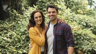 Love on the Road still 2