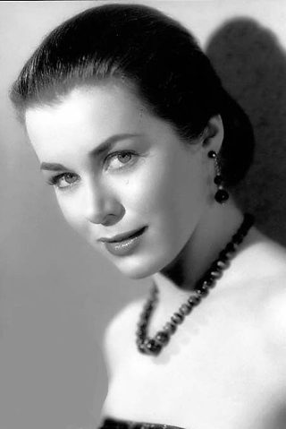 Marianne Koch, photo 2 of 3