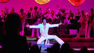 EPiC: Elvis Presley in Concert still 8