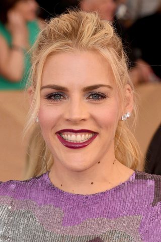 Busy Philipps, photo 1 of 3