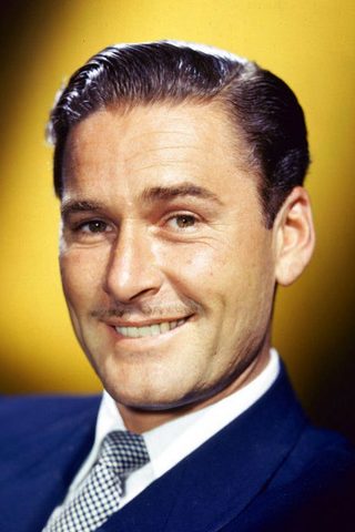 Errol Flynn, photo 1 of 3