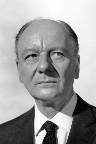 John Gielgud, photo 3 of 3