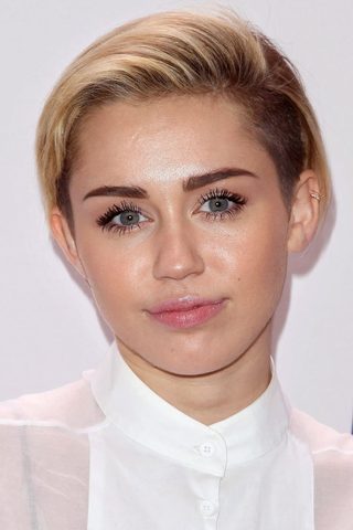 Miley Cyrus, photo 3 of 3