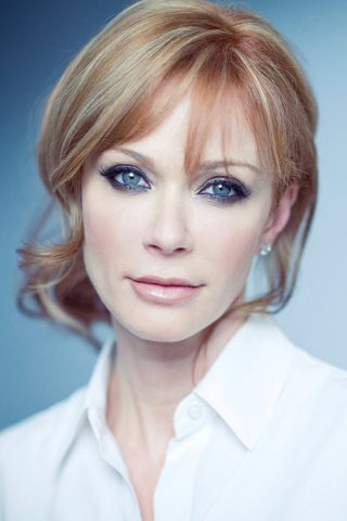 Lauren Holly, photo 1 of 3
