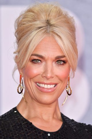Hannah Waddingham, photo 2 of 3