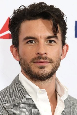 Jonathan Bailey, photo 3 of 3
