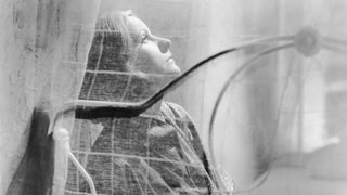The Painted Veil still 4