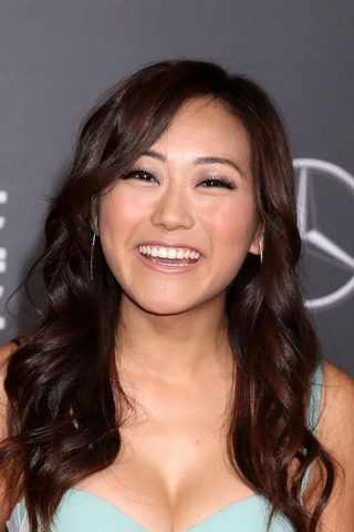 Karen Fukuhara, photo 2 of 3