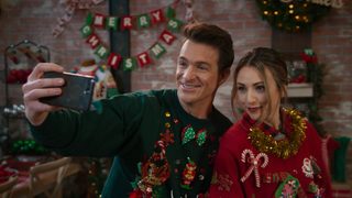 A Crafty Christmas Romance still 3