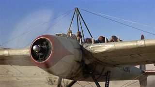 The Flight of the Phoenix still 7