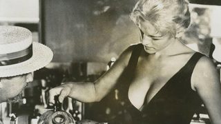 The Immoral Mr. Teas still 3