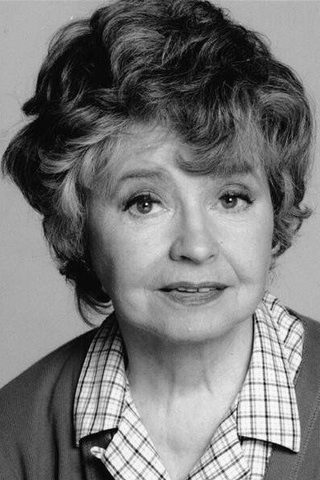 Prunella Scales, photo 2 of 3