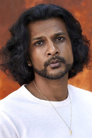 Utkarsh Ambudkar, photo 2 of 3