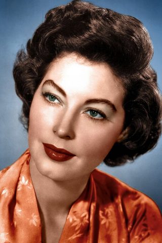 Ava Gardner, photo 1 of 3