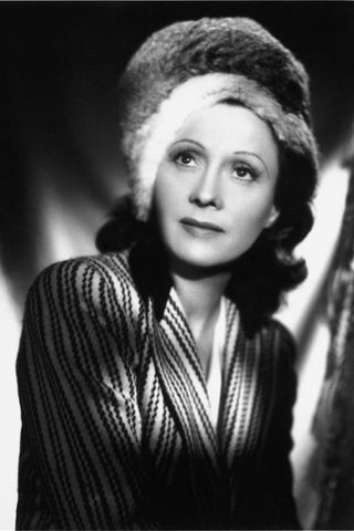 Arletty, photo 3 of 3