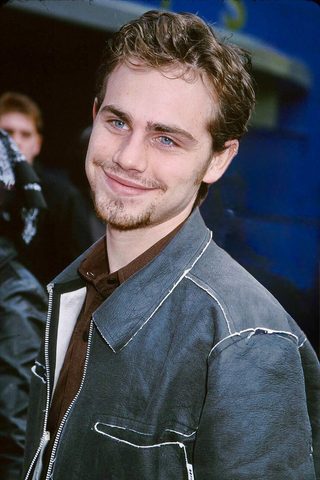 Rider Strong, photo 3 of 3
