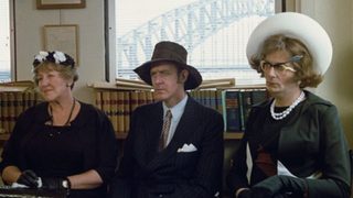 The Adventures of Barry McKenzie still 4