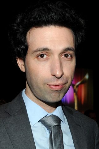Alex Karpovsky, photo 1 of 3