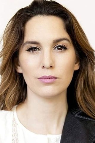 Christy Carlson Romano, photo 1 of 3