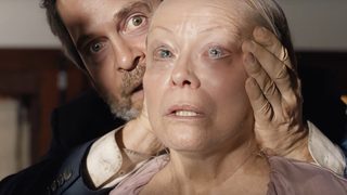 Bird Box still 8