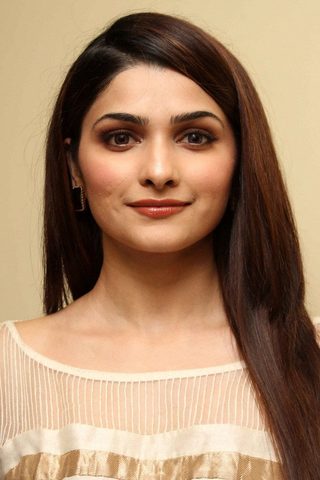Prachi Desai, photo 2 of 3