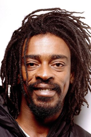 Seu Jorge, photo 1 of 3