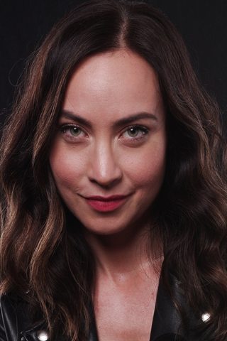 Courtney Ford, photo 3 of 3