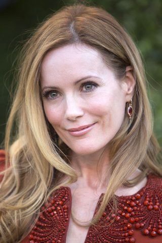 Leslie Mann, photo 3 of 3