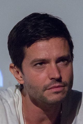 Jason Behr, photo 3 of 3