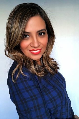 Cristela Alonzo, photo 3 of 3